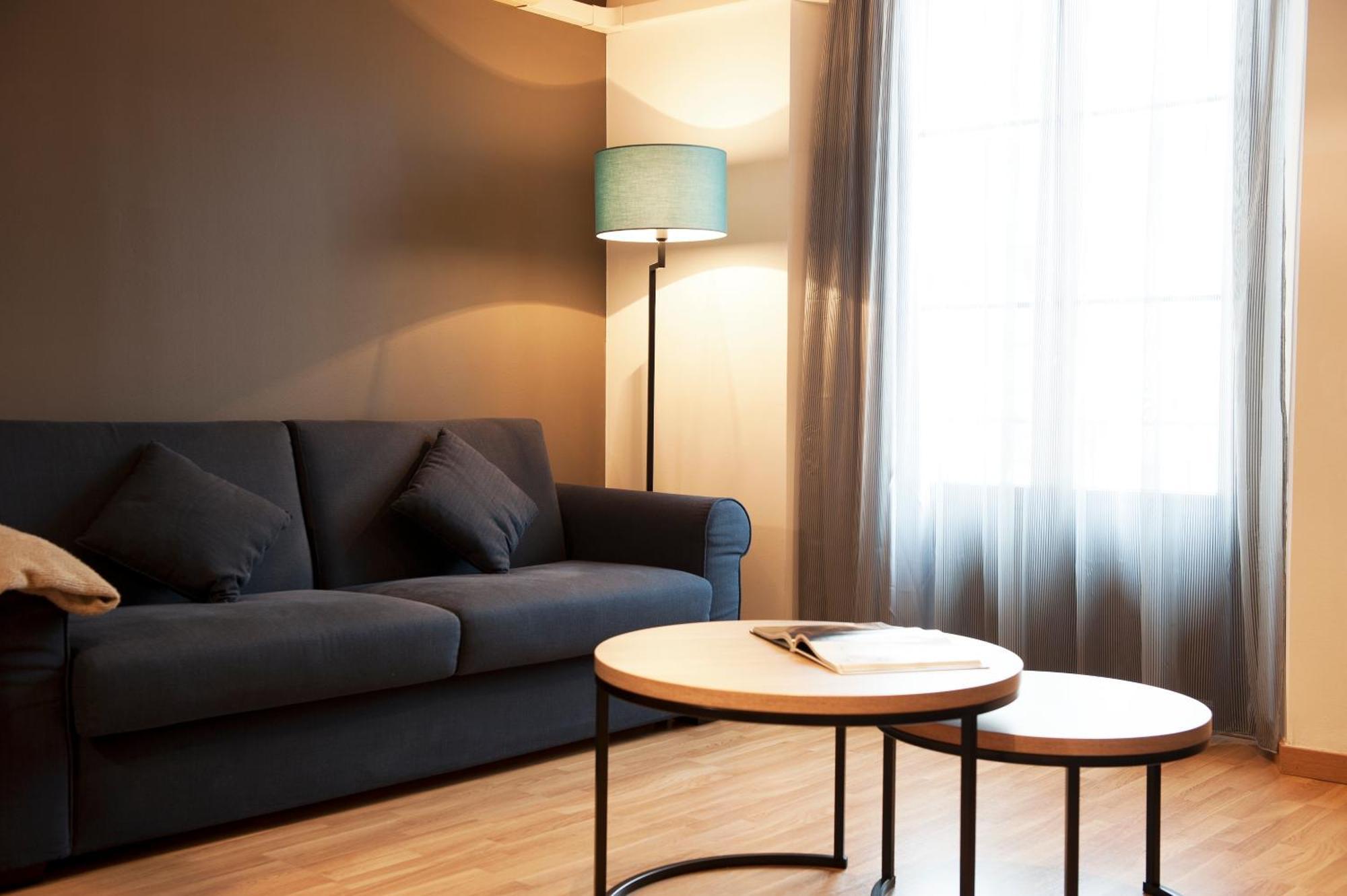 Mh Apartments Ramblas — Photos 2